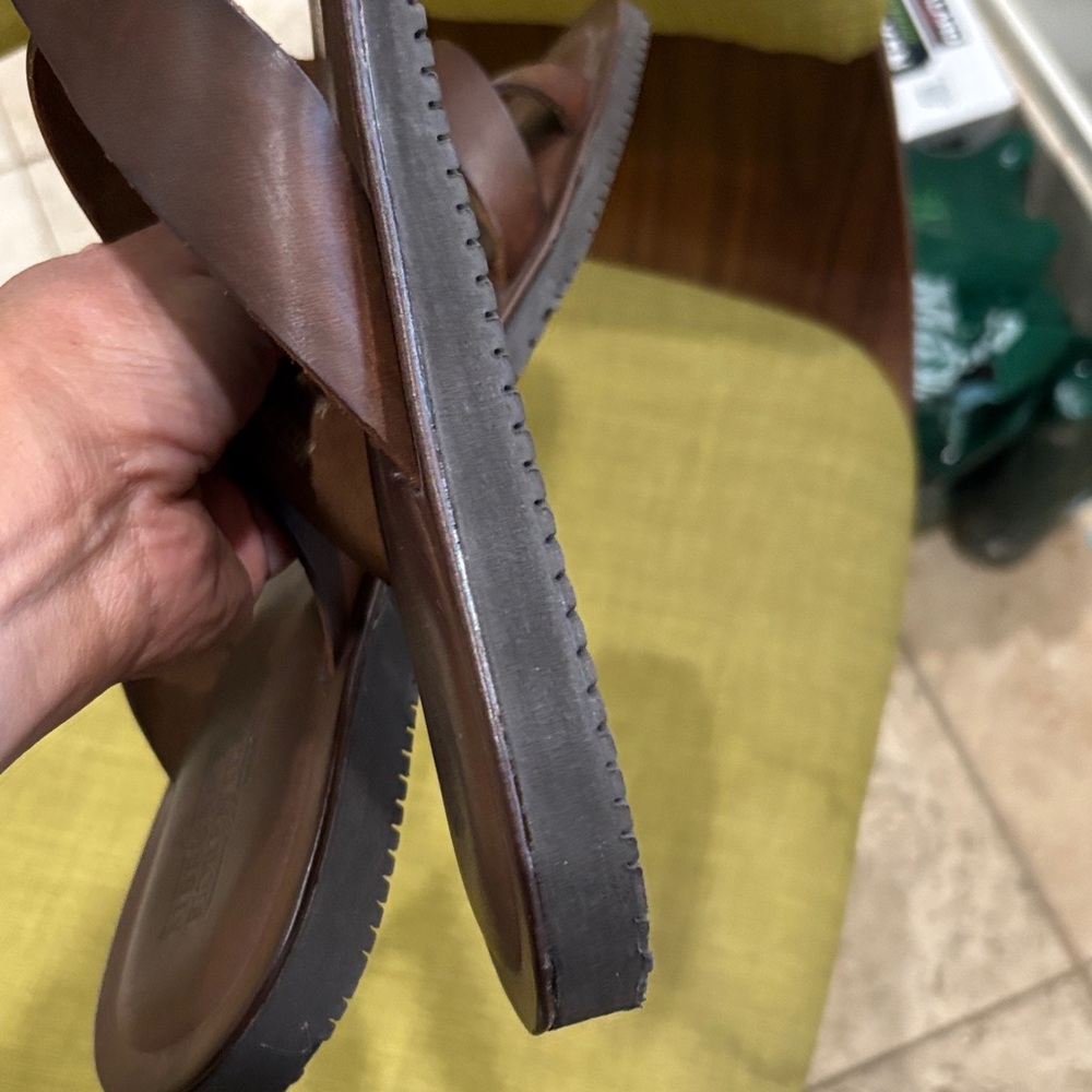 Mercanti Fiorentini Brown Sandals with Toe Loop - Picture 9 of 11